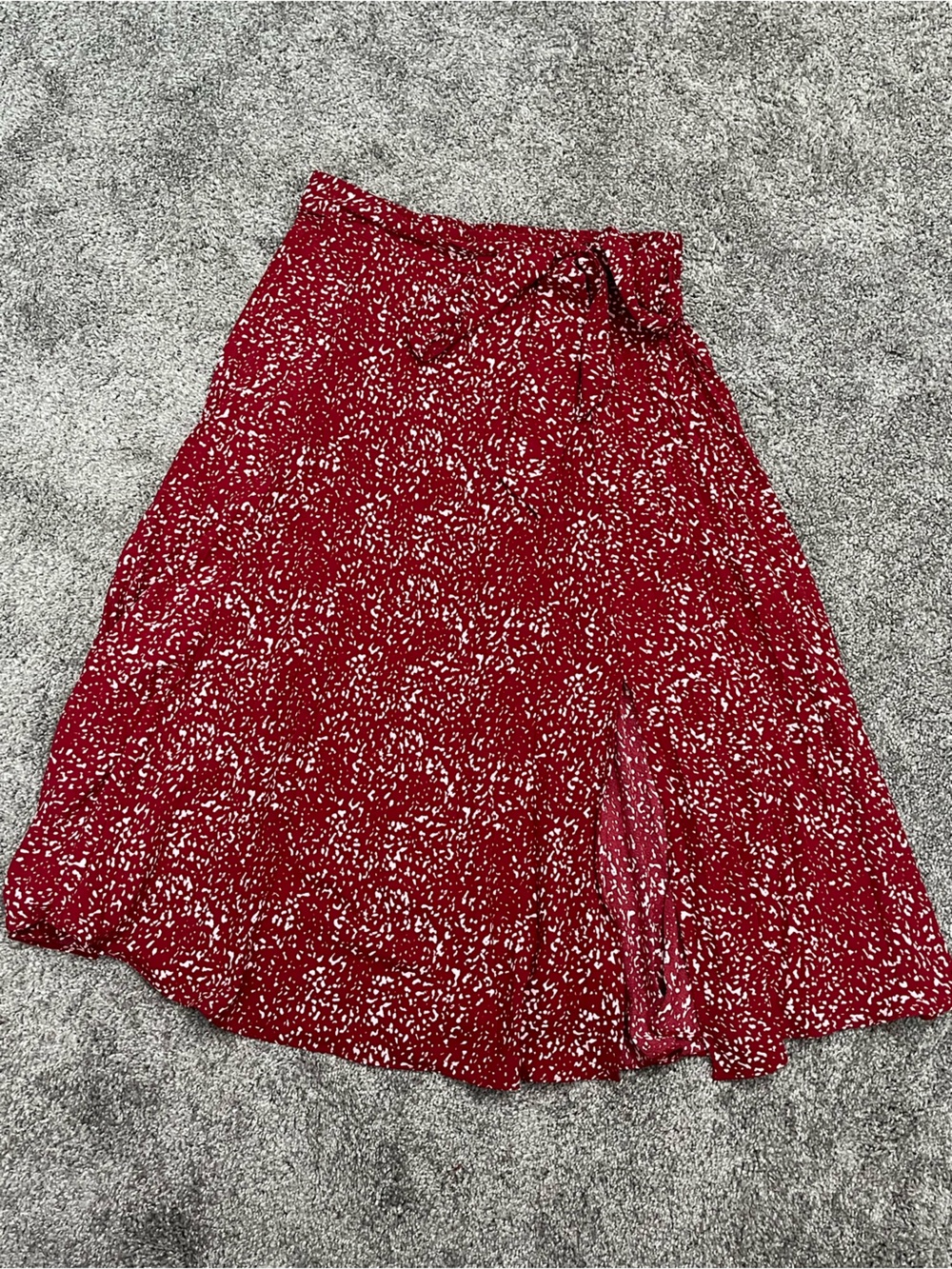 Skies Are Blue Red Printed Midi Skirt size S